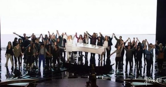 曾经被谩骂诋毁的她创造了历史 LadyGaga传奇的半生