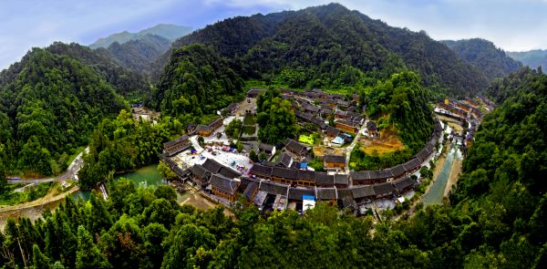 石阡人口_贵州这个小县城,总人口41万,有10万人在外地