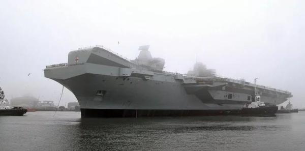 女王级航母二号舰正式服役 皇家海军进入双航母