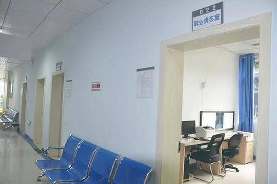 因尘肺病误诊 3名医生以失职罪被羁押7个月