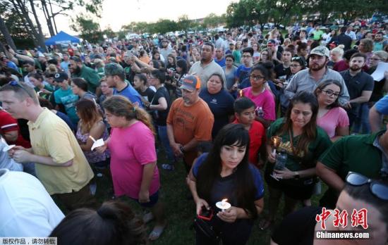 恼羞成怒制造血案？美得州枪手多次向同学求爱遭拒