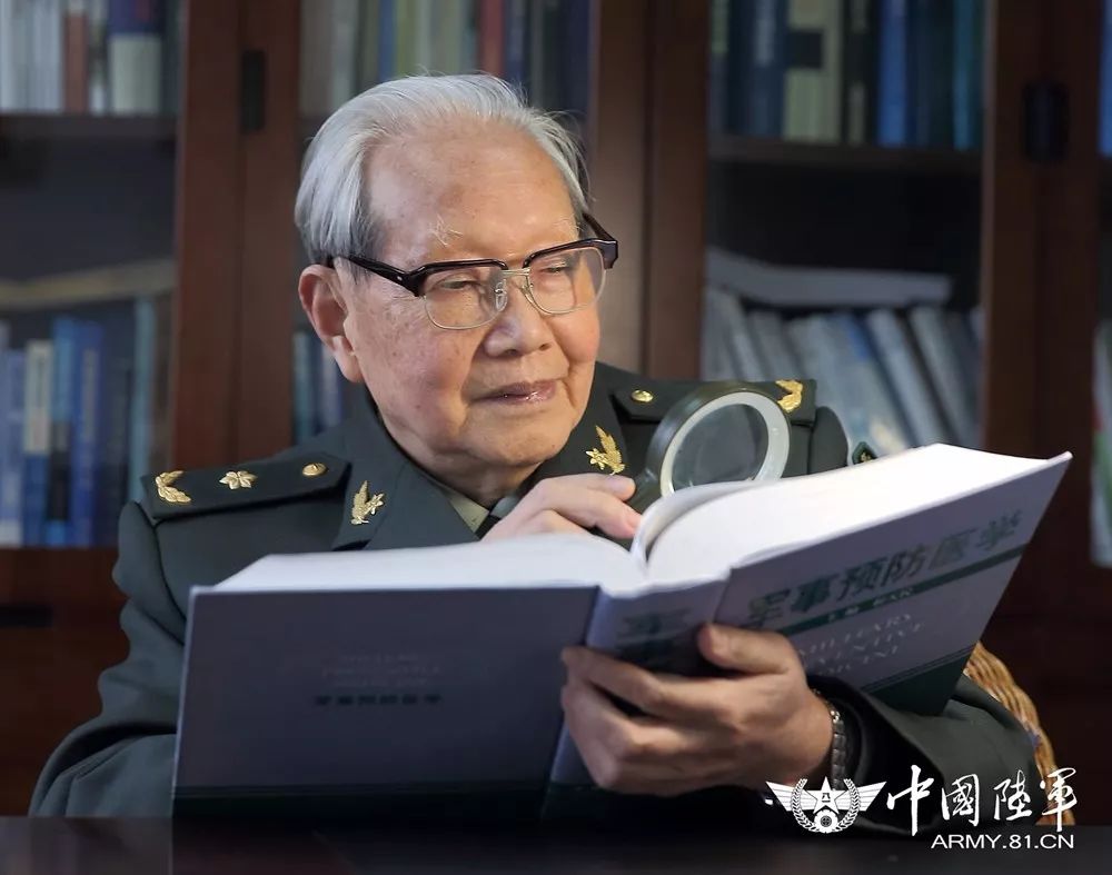 14次参加核试验,90高龄喜获吴阶平医学奖--程天民院士“初心不改国为先”