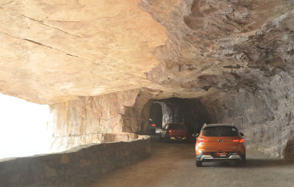 东南汽车“那方水土 探美中国”，走进太行明珠