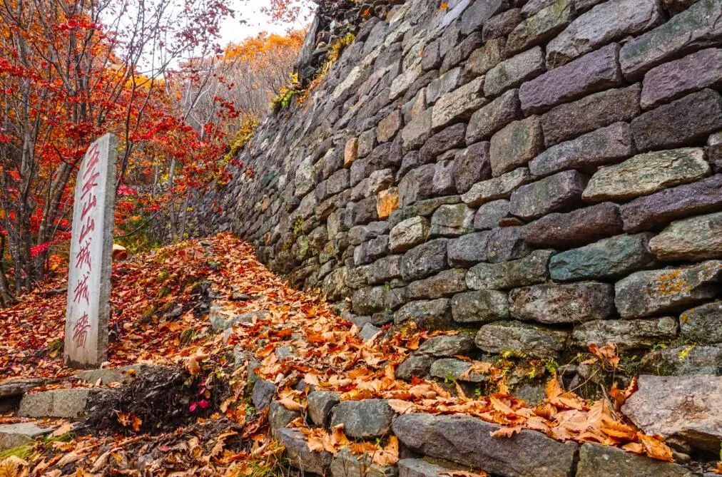 秋桓仁的波涛|山水|秋红|秋山