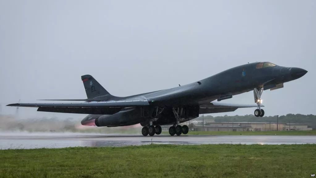 B-1Bը磩