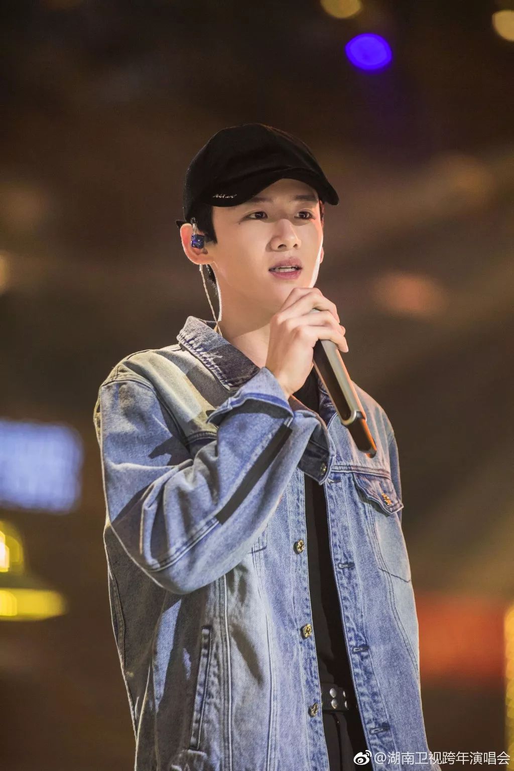 遥控器已瑟瑟发抖!今晚8台抖腿跨年晚会亮点都