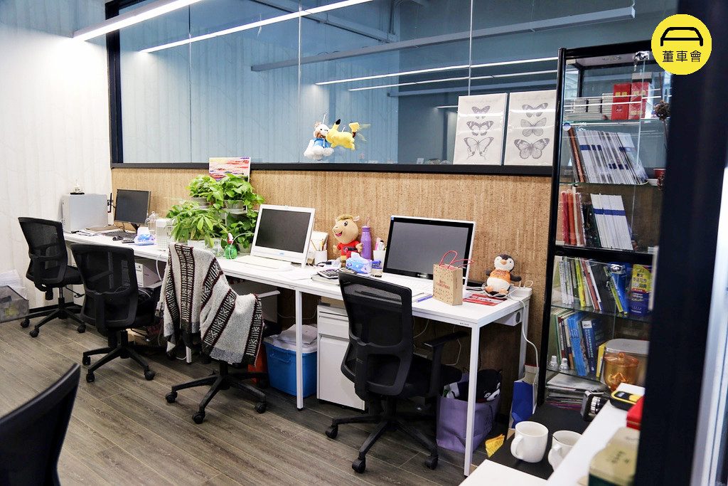 那些开特斯拉的科技公司 CEO 们:梦想加王晓鲁