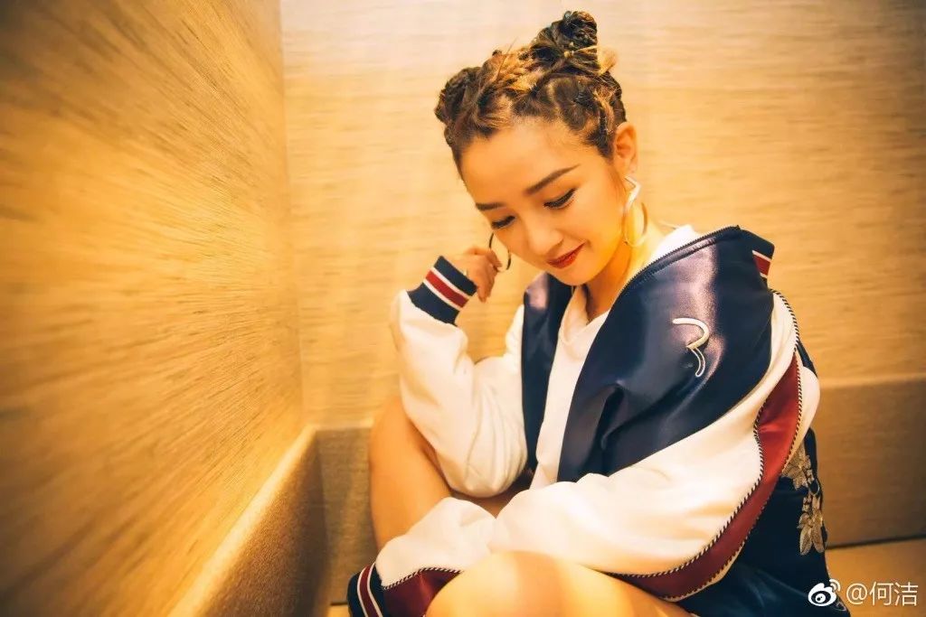 何洁3个月瘦了30斤,除了水煮菜她还做了啥?