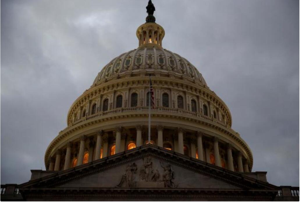 美众议院再一次通过拨款法案避免政府停摆|壳