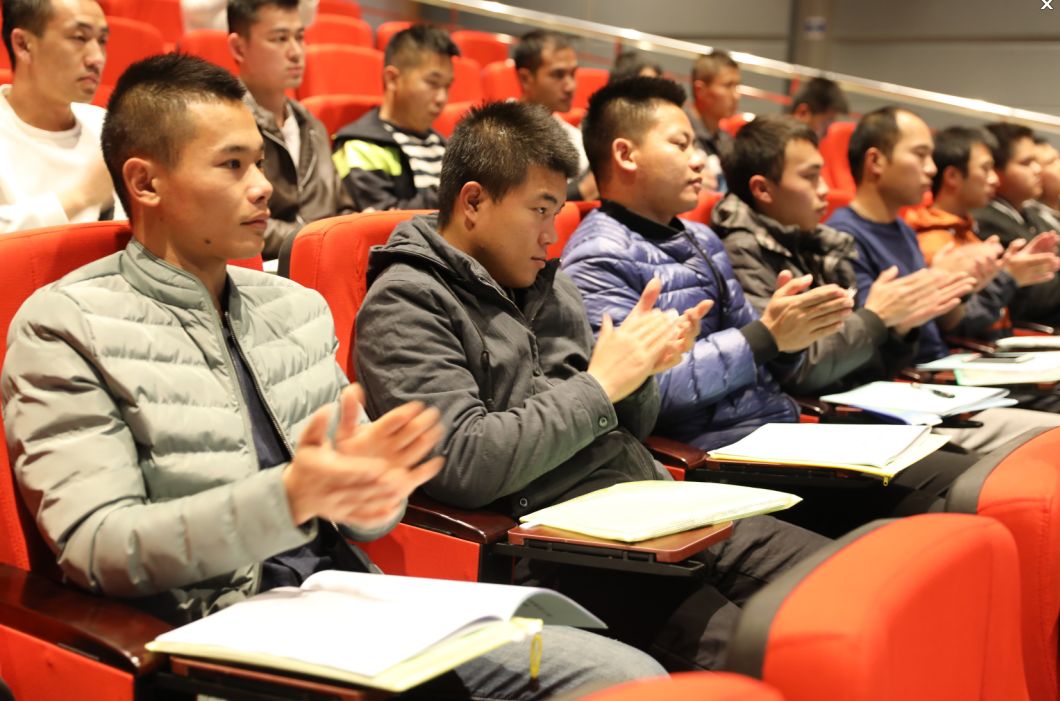 南海通过学历提升计划 等措施 ,为复退军人的