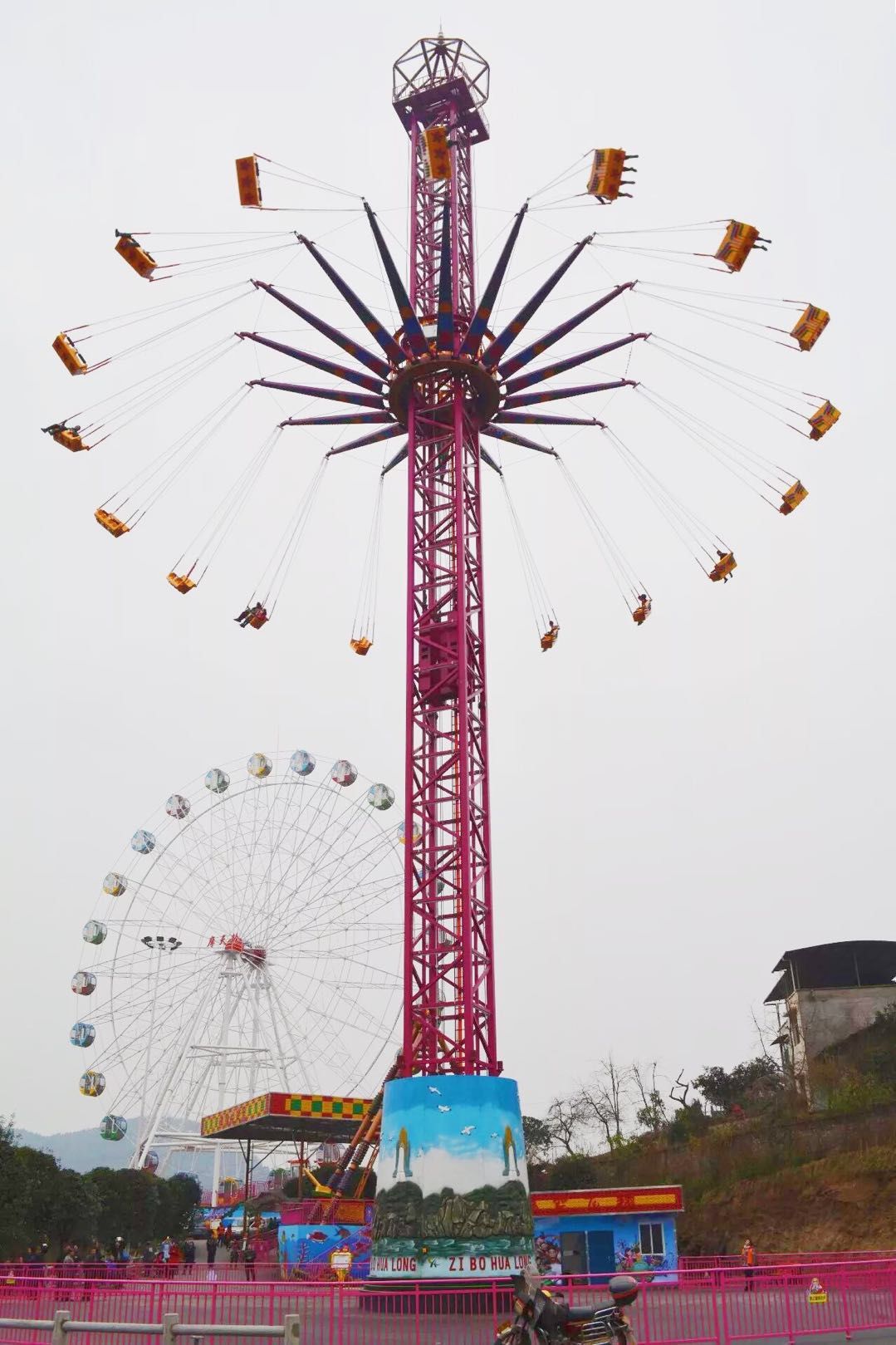 摩天轮、过山车、跳楼机……万州的“洋人街”19号盛大营业!欢乐体验券免费送送送