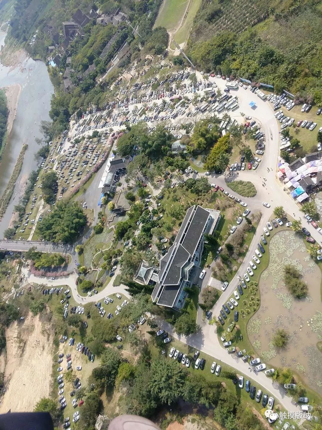 史上最堵!百万大军春节突袭版纳,多地沦陷!还有大批人马在前进