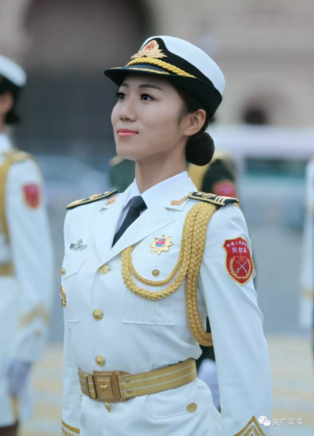 中国国事访问欢迎仪式改革 55名女兵方阵亮相(图)|女兵|方阵|仪式_新浪新闻