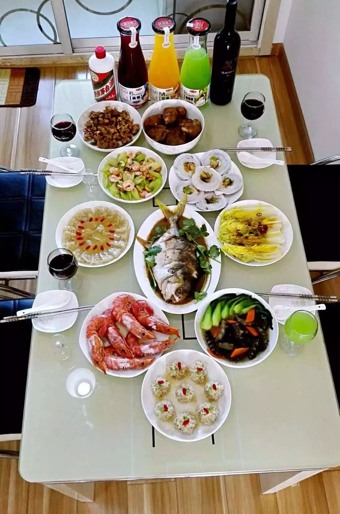 海鲜版年夜饭菜单来啦，简单易做味道好，祝大家牛年大吉万事胜意_哔哩哔哩_bilibili