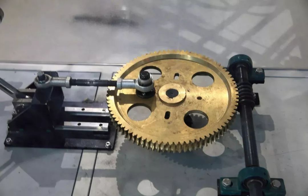 快快快快快快去加油啦!因为油价又.哈哈哈!还有