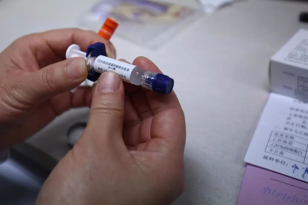 国外疫苗价格 8XtK-fypvuqe2295320.jpg