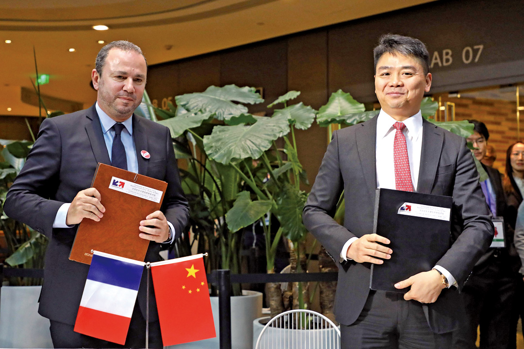 马克龙看重中国消费力 要帮企业来华|马克龙|逆