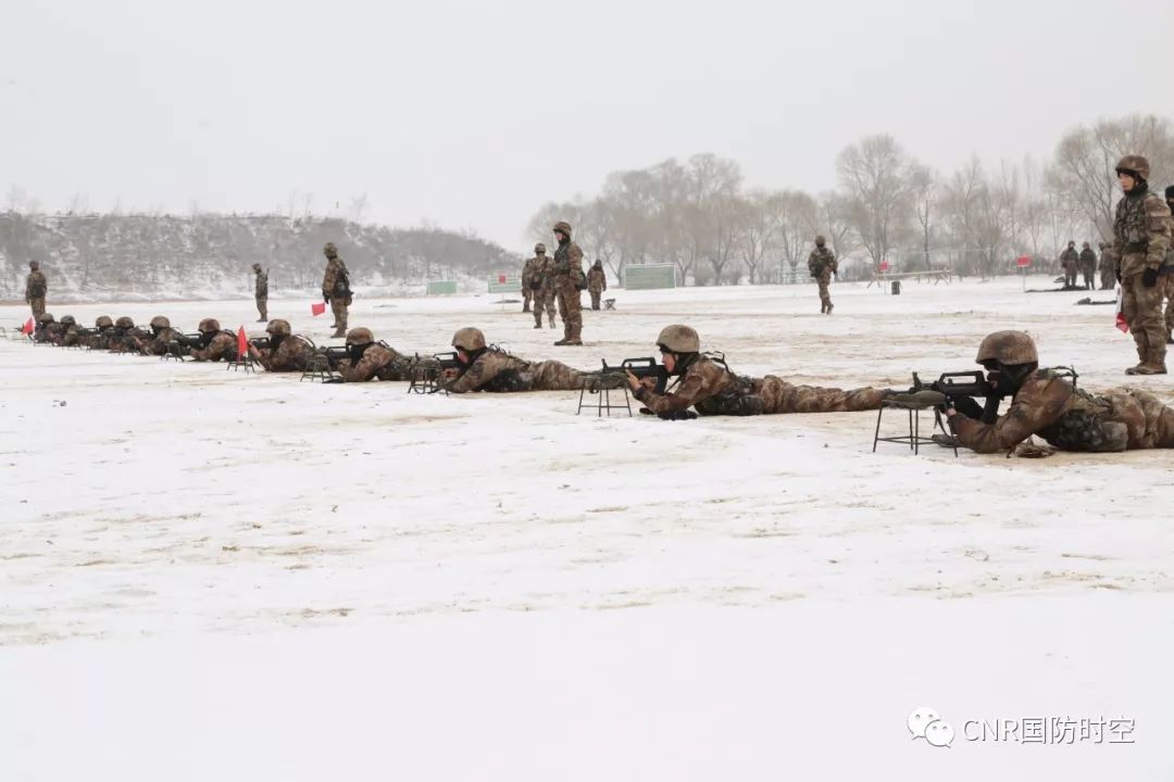 组图:数九寒天,这组图告诉你特种兵都在忙些啥