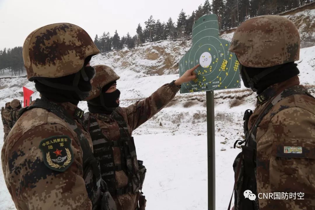 组图:数九寒天,这组图告诉你特种兵都在忙些啥