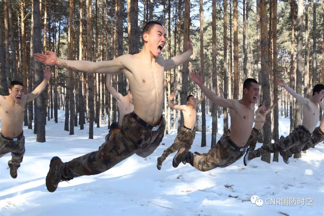 组图:数九寒天,这组图告诉你特种兵都在忙些啥