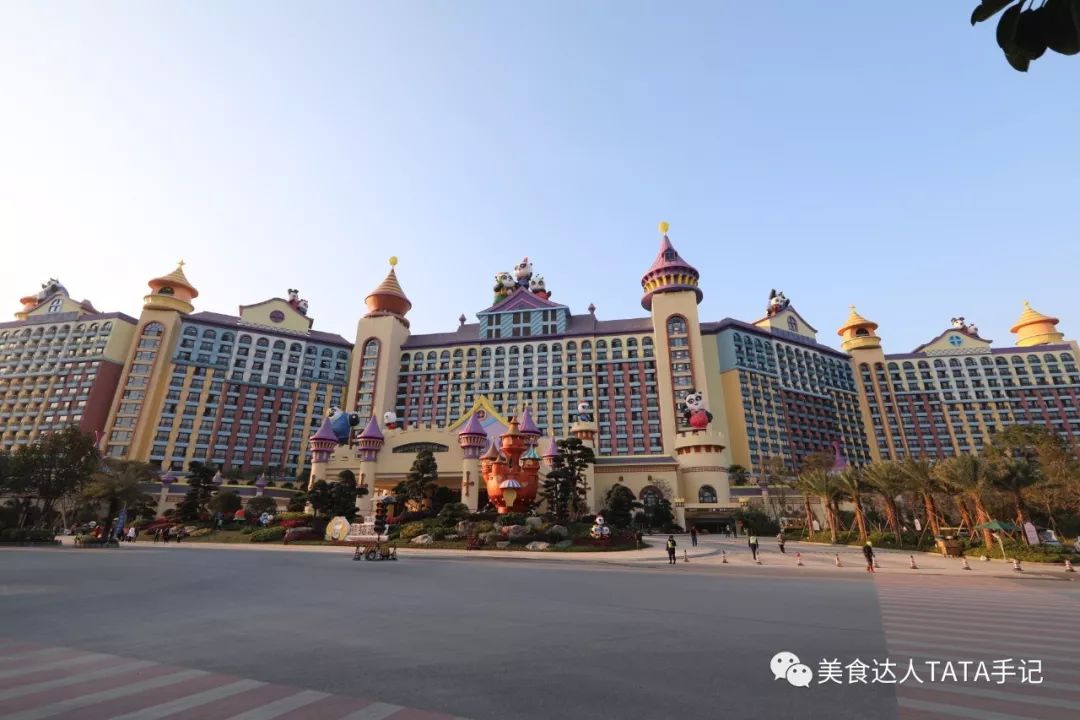 抢跑剧透 | 最新的长隆熊猫酒店有什么好吃的?