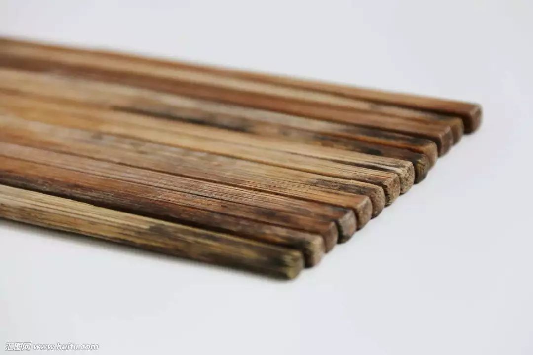 不易发霉,还能专人专用,这样的筷子我搬家也要