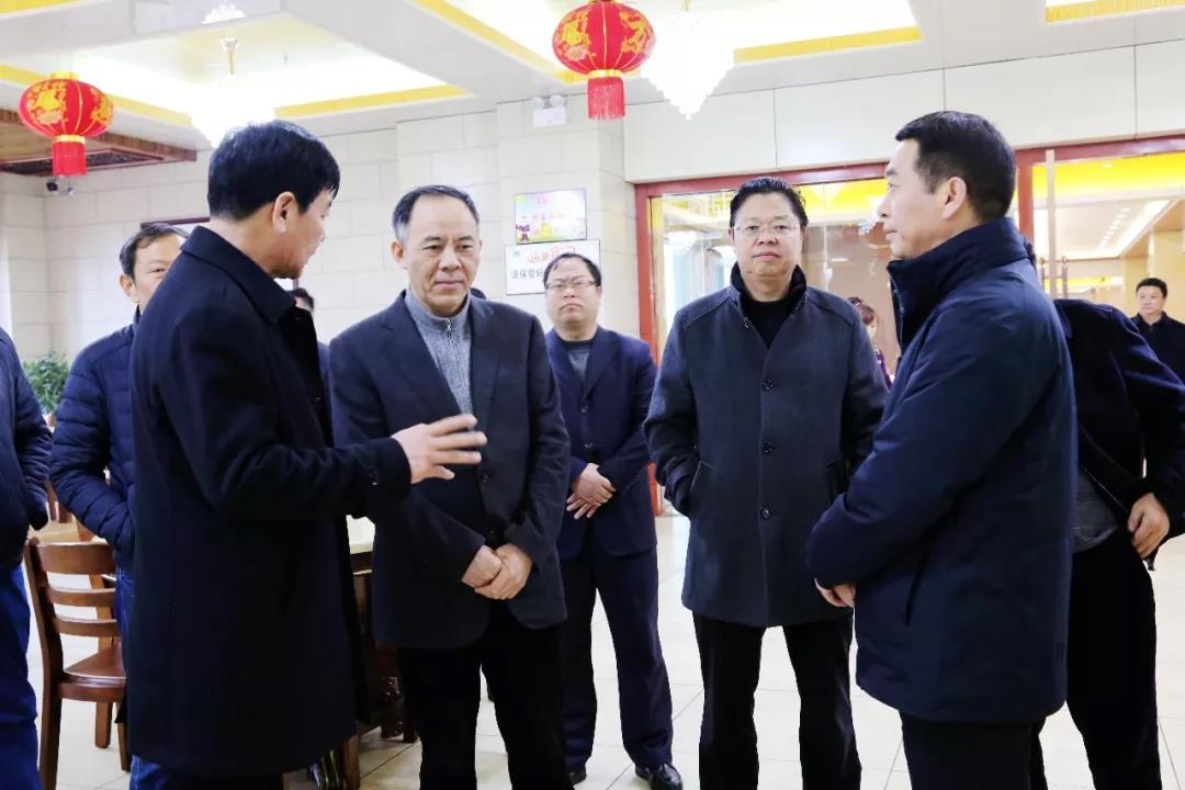 [云南]王显刚副省长在嵩明服务区调研时要求:全
