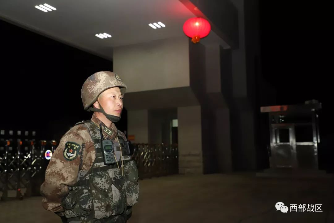 兵哥的年一家不圆万家圆
