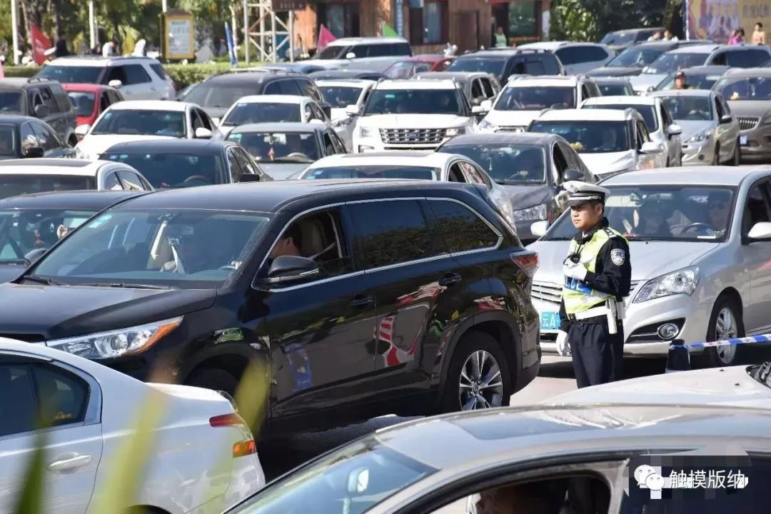 史上最堵!百万大军春节突袭版纳,多地沦陷!还有大批人马在前进