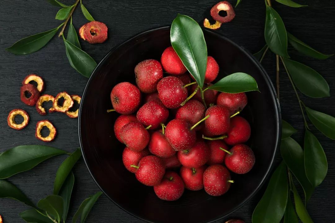 挖蒲公英的都看看吧!赶紧告诉家人