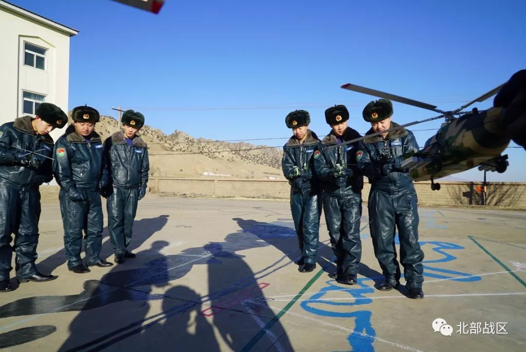 开年开飞,战鹰犀利战长空!第78集团军某陆航旅组织节后开飞训练