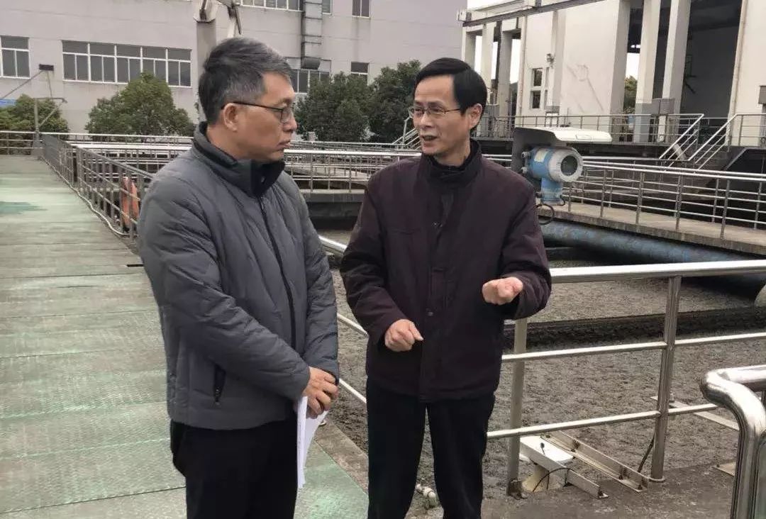代表委员走基层 | 一位医生代表的太湖“诊断“