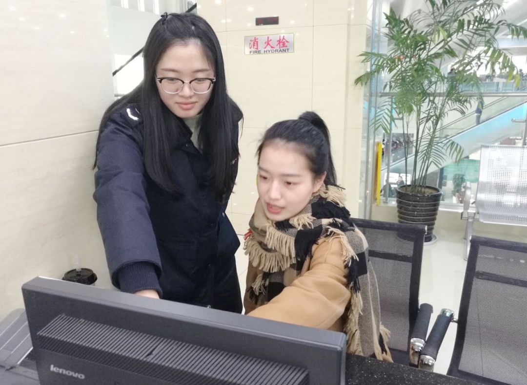 挤爆政务中心怎么办?海门放大招:网上办,不排