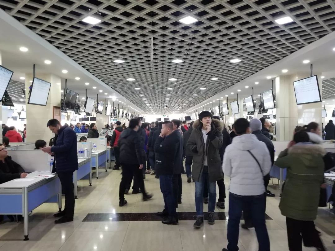 长春人才市场举行节后首场主题专场招聘会 吸