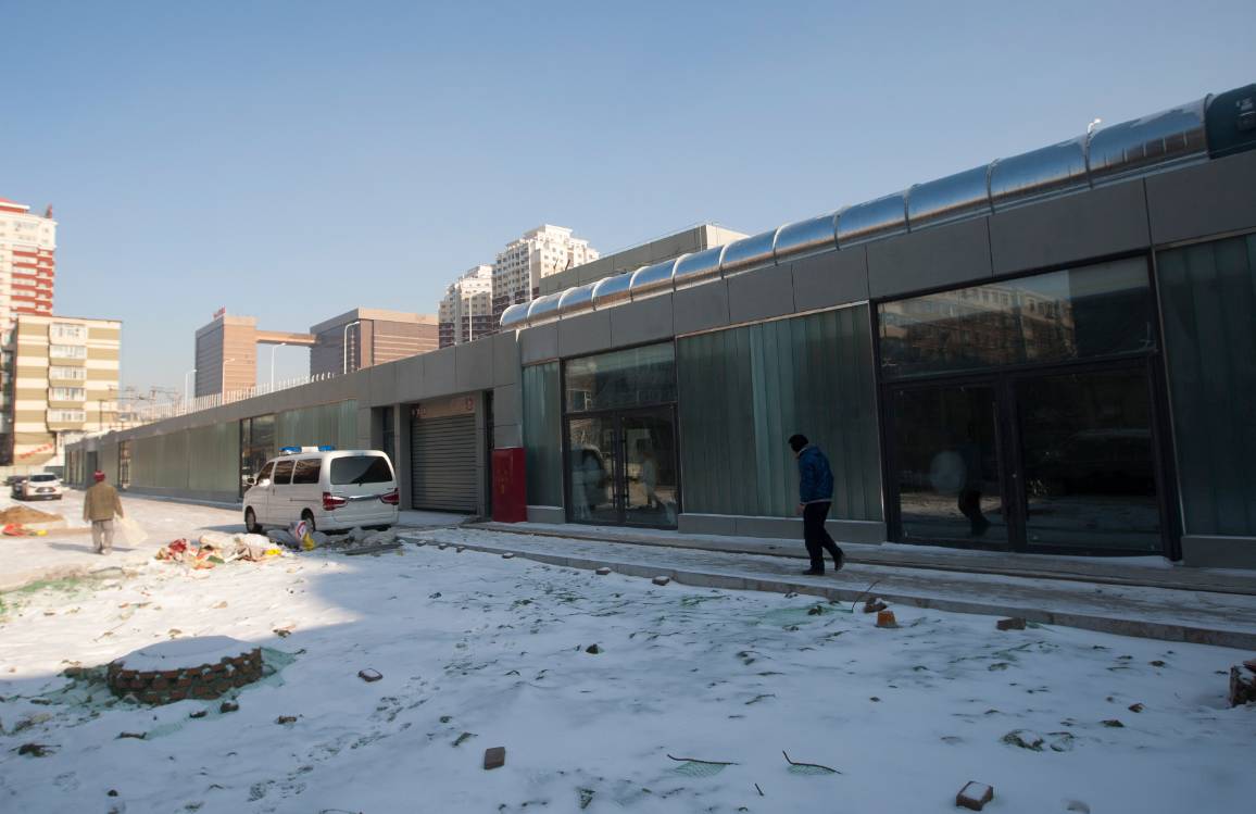 长春首个全自动立体停车场建成 预计2018年上