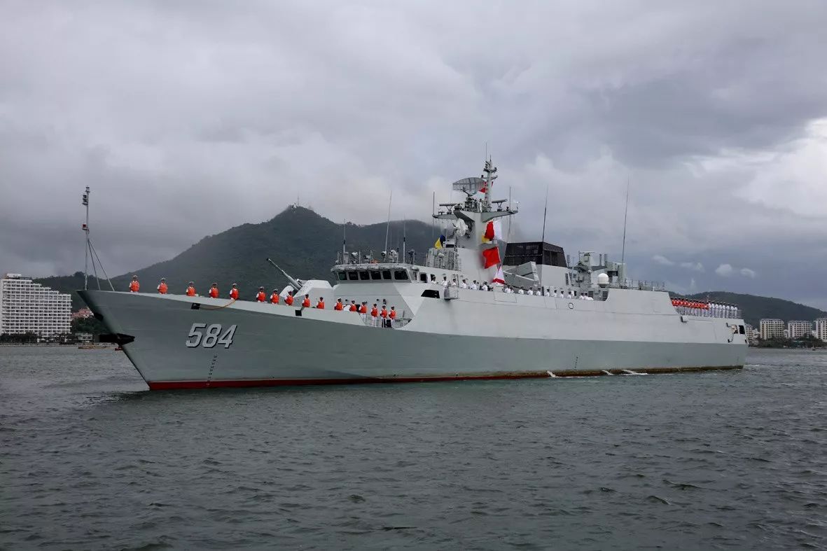 乌海舰入列，是时候为056刷一波屏了!!