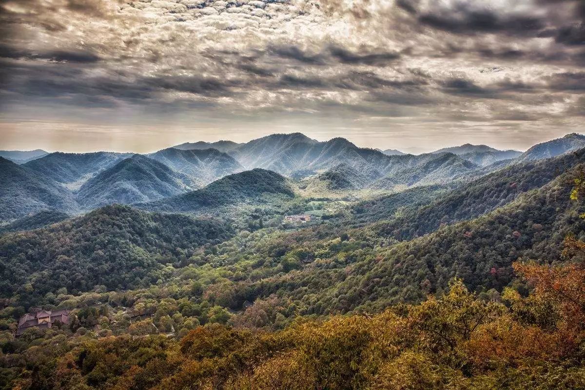 免费爬的山杭州 -ds6-fypikws9808754.jpg