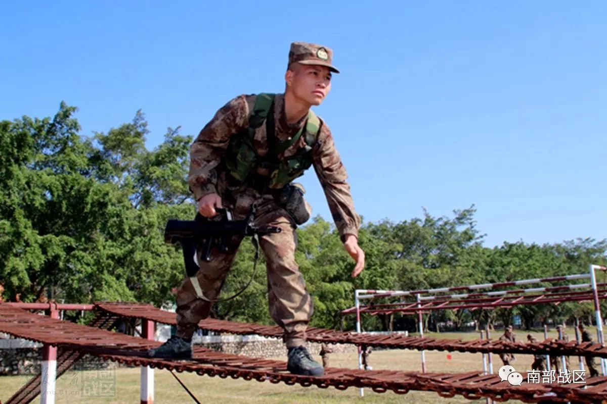 2018年,你有啥 小目标 ?听听列兵同志怎么说…