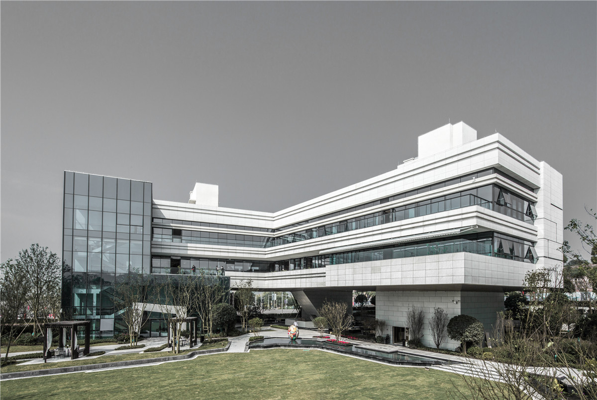 重庆北辰售楼处 \/ 中机中联工程有限公司