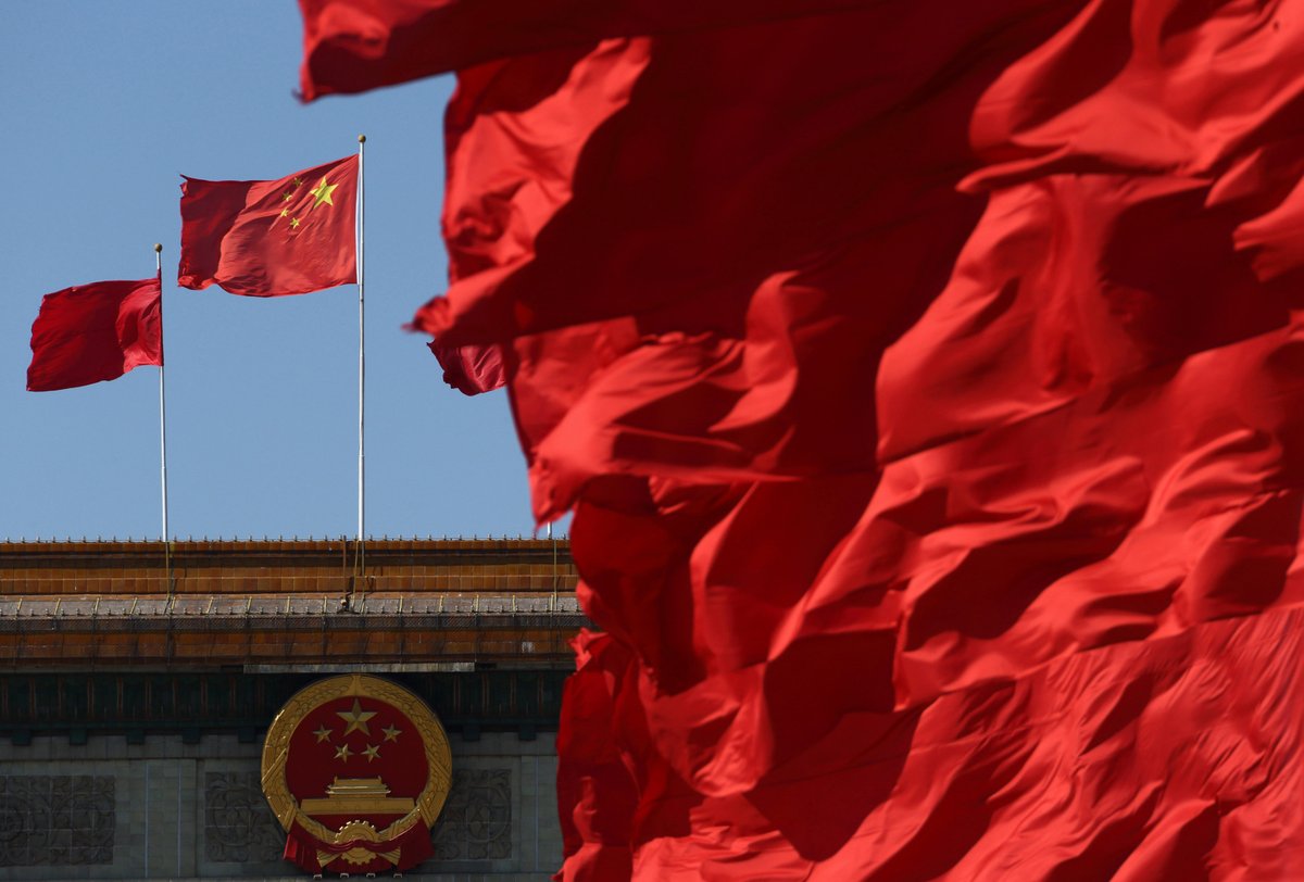 中国财2017年政收入_调查：2017届中国大学毕业生平均月收入4317元(2)