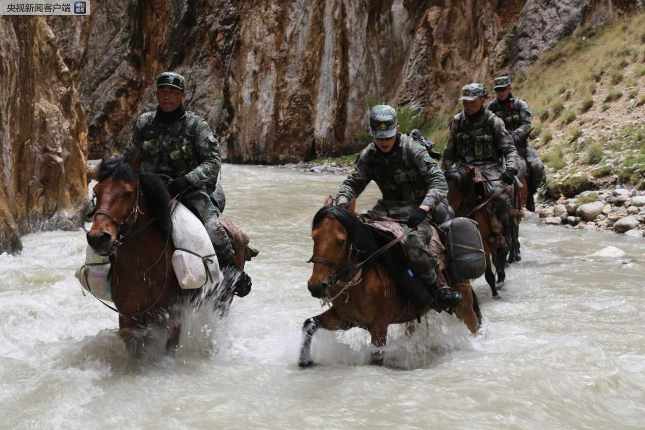 两会面孔】拉齐尼·巴依卡:一家三代人为国守边