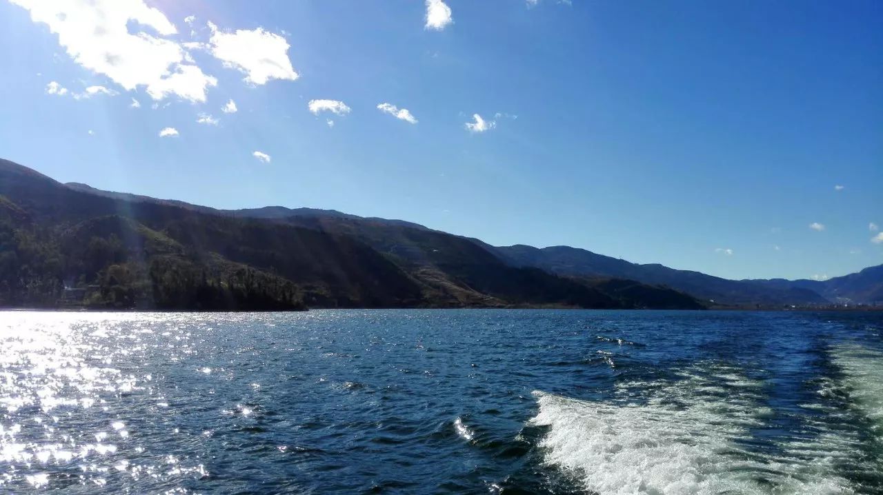 告别劣Ⅴ类,阳宗海重现"水清 鱼肥 天蓝 地绿"