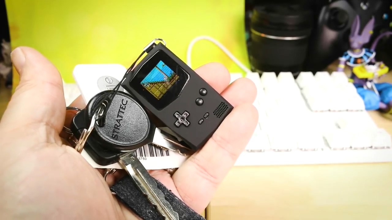 玩家自制世界最小游戏机卖55美元 支持多平台