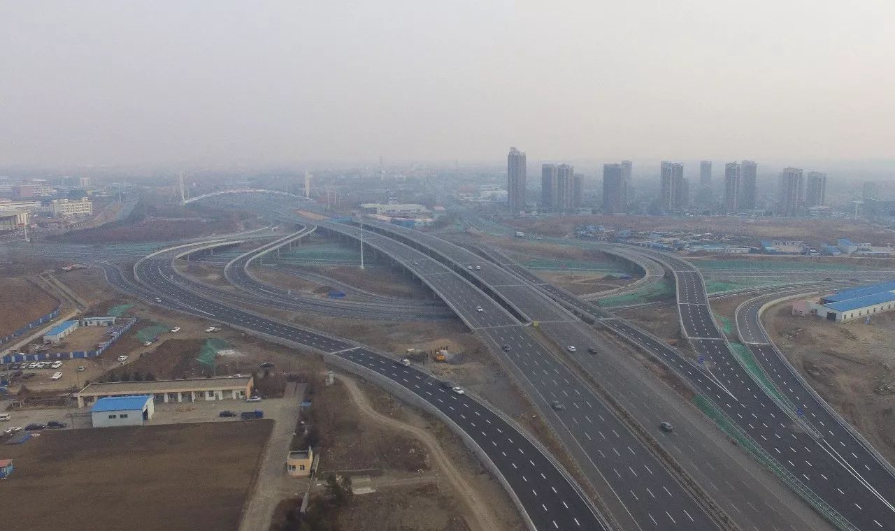 机场大道与长吉高速出口节点互通立交桥实现互