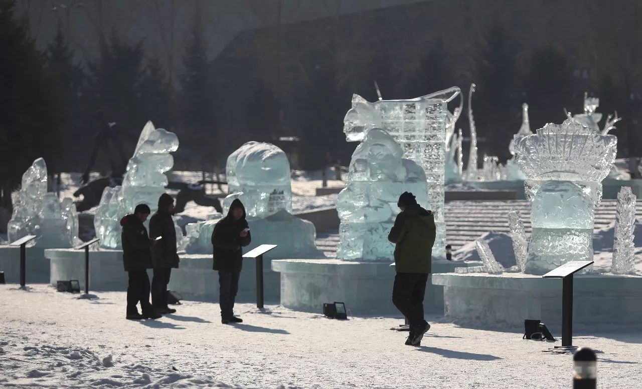 近了！长春南湖公园的雪雕、冰雕即将与游人见面，先睹为快！|长春南湖公园|雪雕|冰雕_新浪新闻