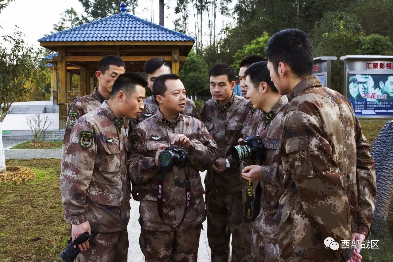 西部战区陆军举办首届文化影视专业士兵职业技