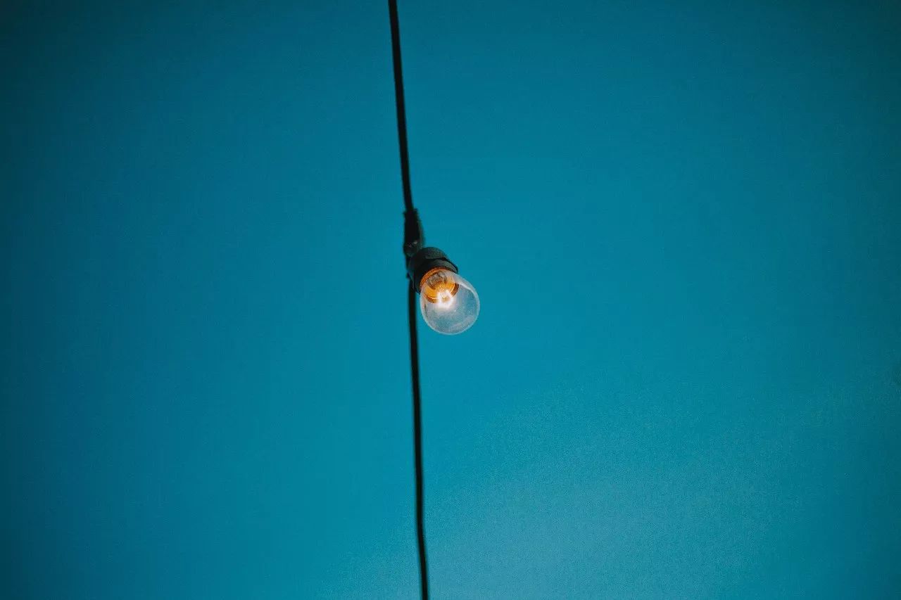 没有谁天生一副铠甲,是岁月让你无坚不摧|达达