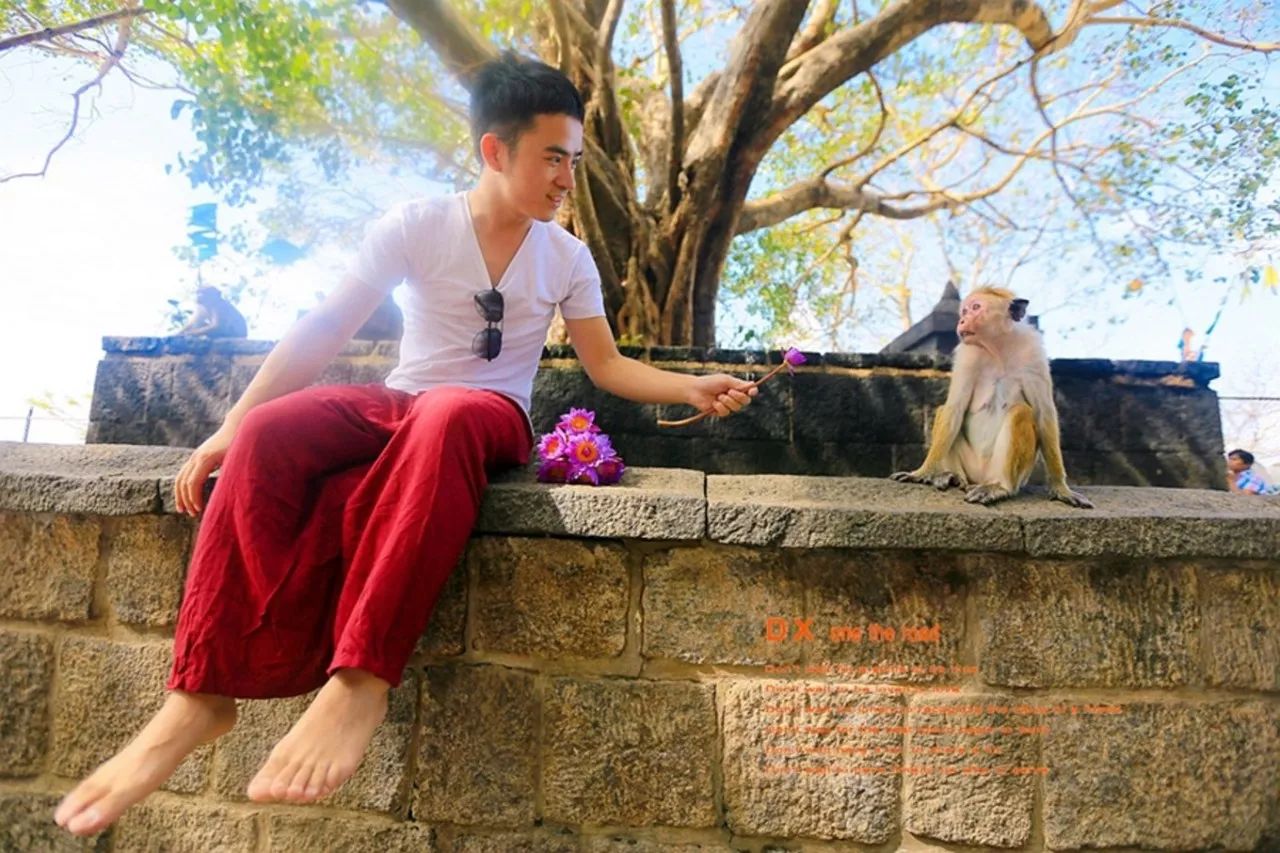 男生在旅行中如何拍照才好看?