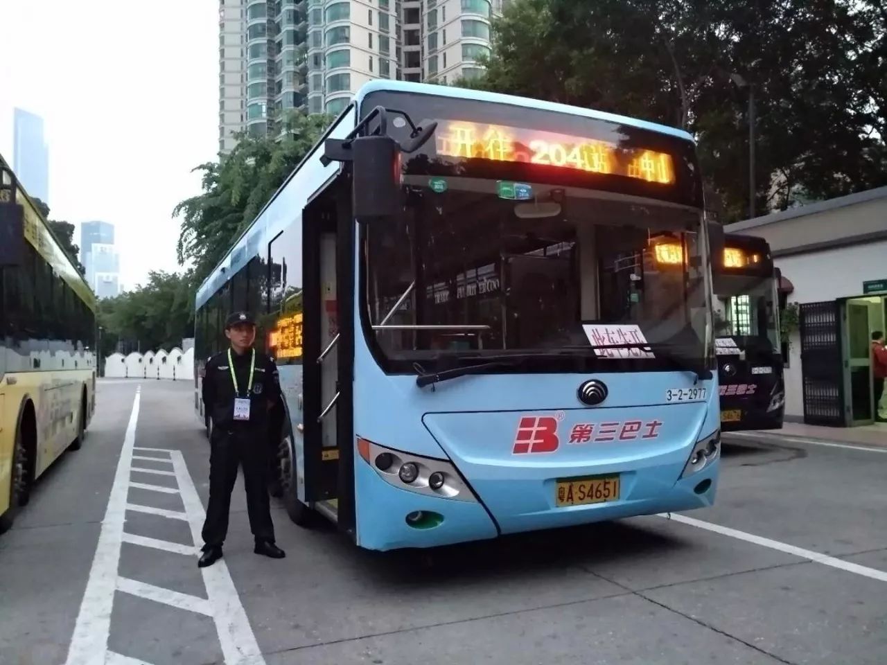 注意!今天广州塔临时交通管制,部分站点飞站或