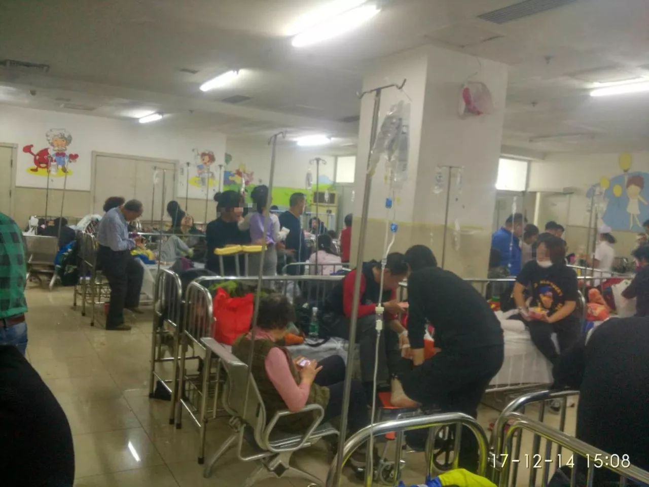 天津各大医院儿科门诊量爆满!流感高峰提前到